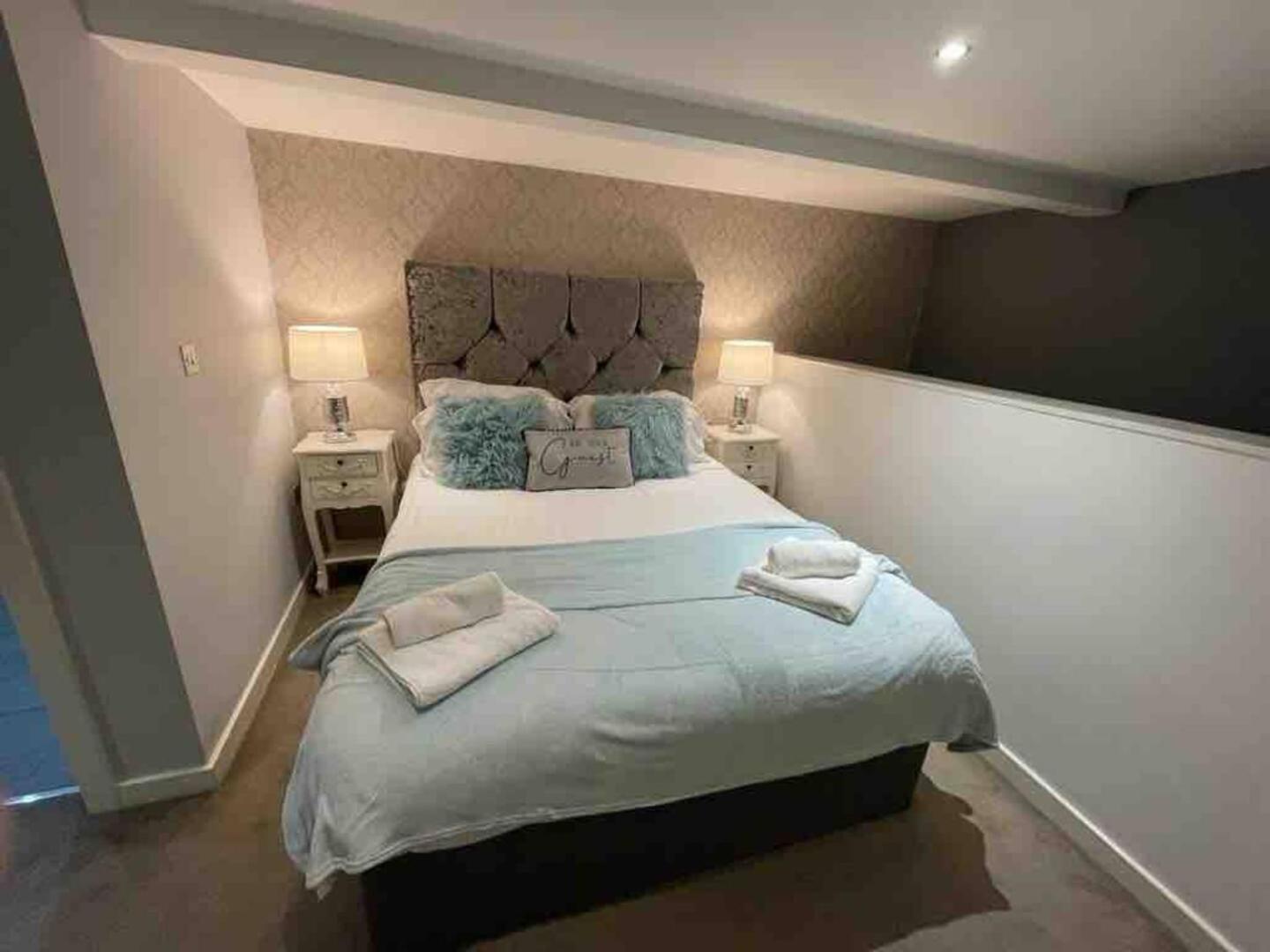 Ferienwohnung Halifax House Liverpool Exterior foto