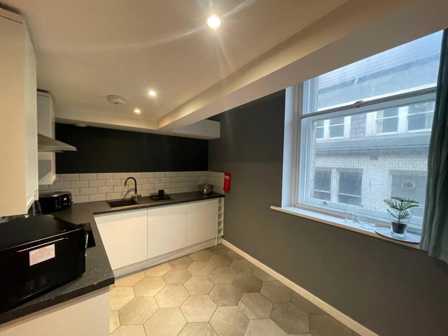 Ferienwohnung Halifax House Liverpool Exterior foto